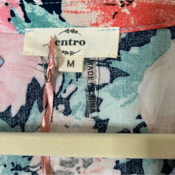 NWT Entro Floral Pastel Maxi Dress Size Medium Tiered Ruffle Flutter Sleeve - Picture 3 of 11